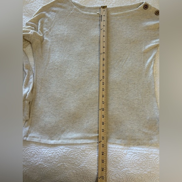 Promesa Off the Shoulder Cream Sweater. Luxe Neutral. - Picture 9 of 10